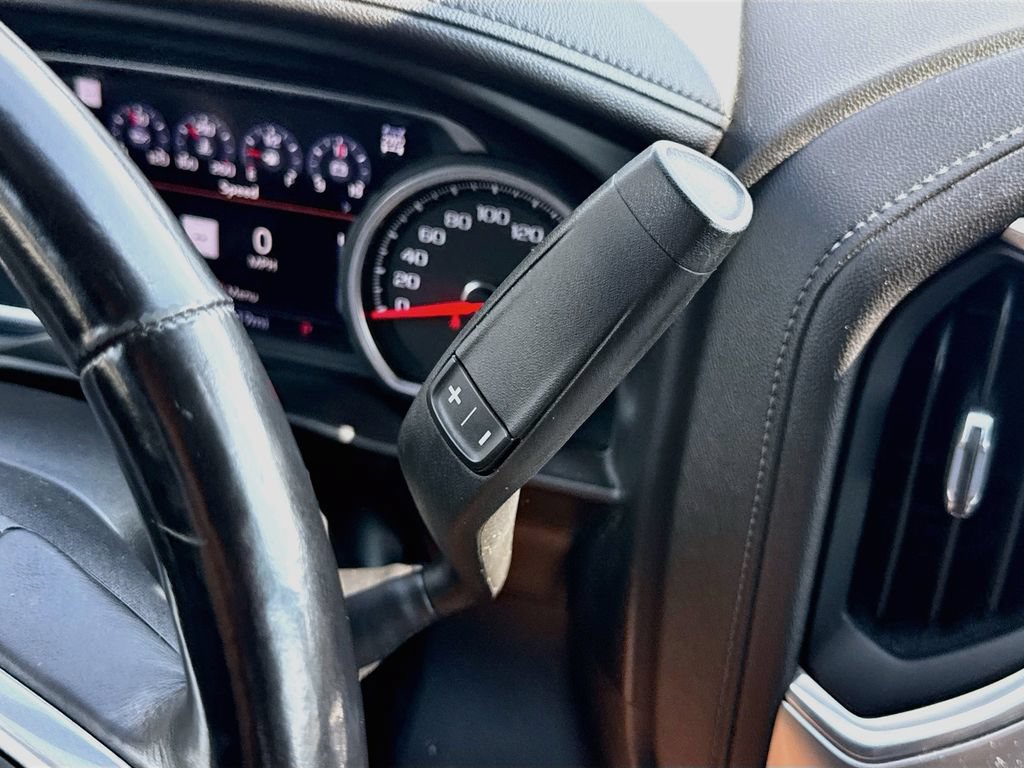 Used 2020 Chevrolet Silverado 1500 LTZ w/ LTZ Plus Package AWD/4WD image 18