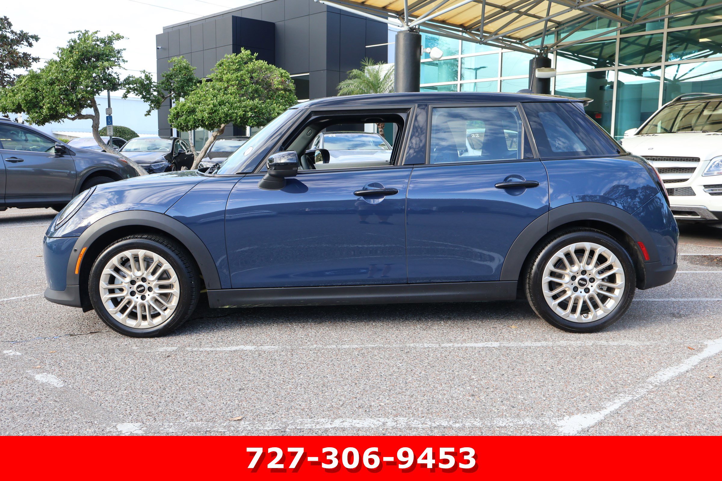Used 2025 MINI Cooper S image 6