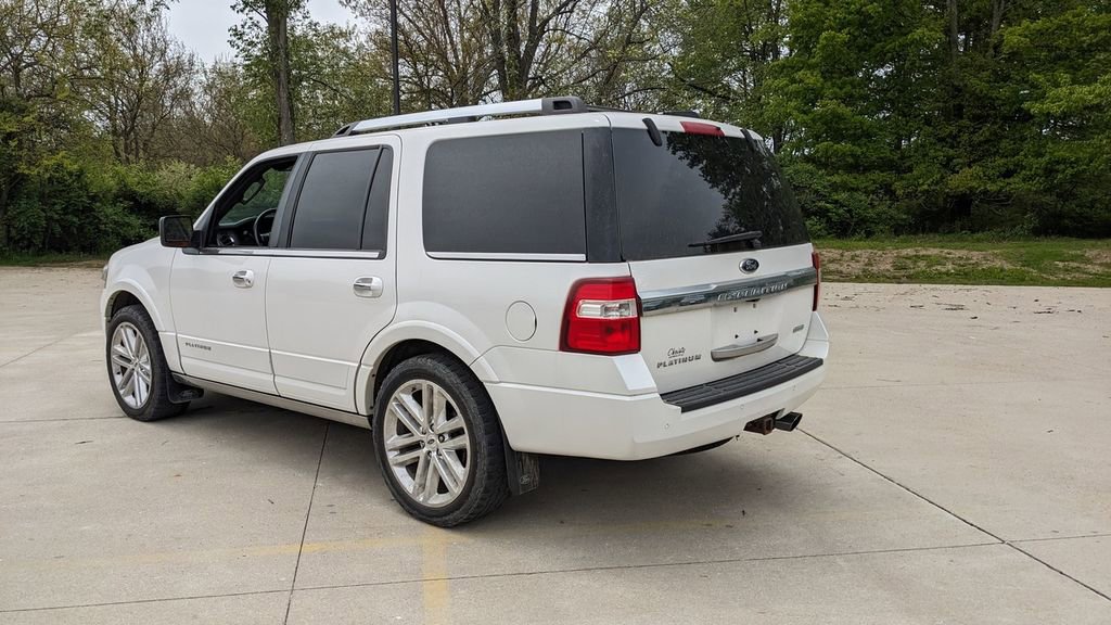 Used 2016 Ford Expedition Platinum AWD/4WD image 5