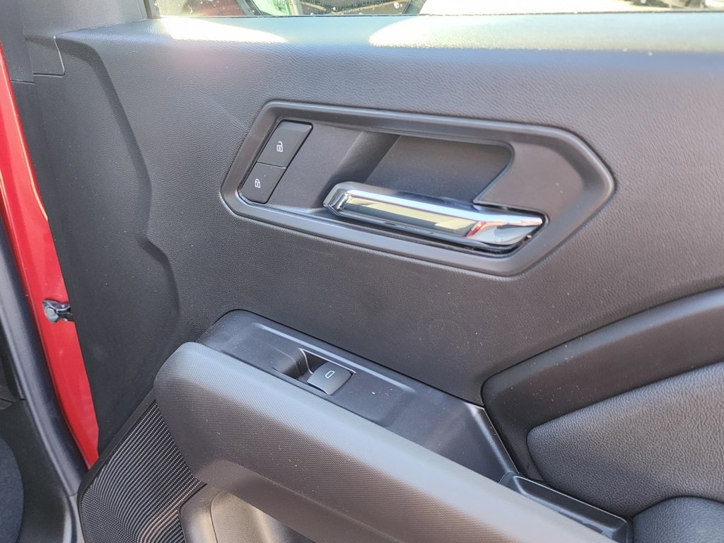 New 2026 GMC Canyon Elevation w/ Convenience Package image 38