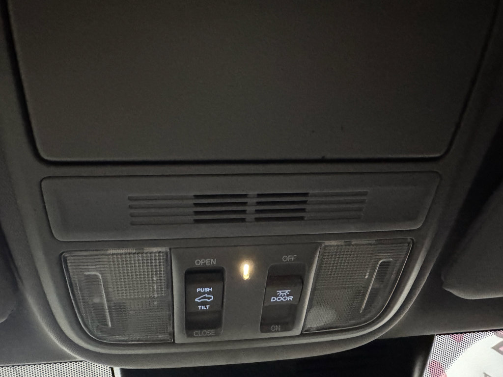 Used 2019 Honda CR-V EX image 17