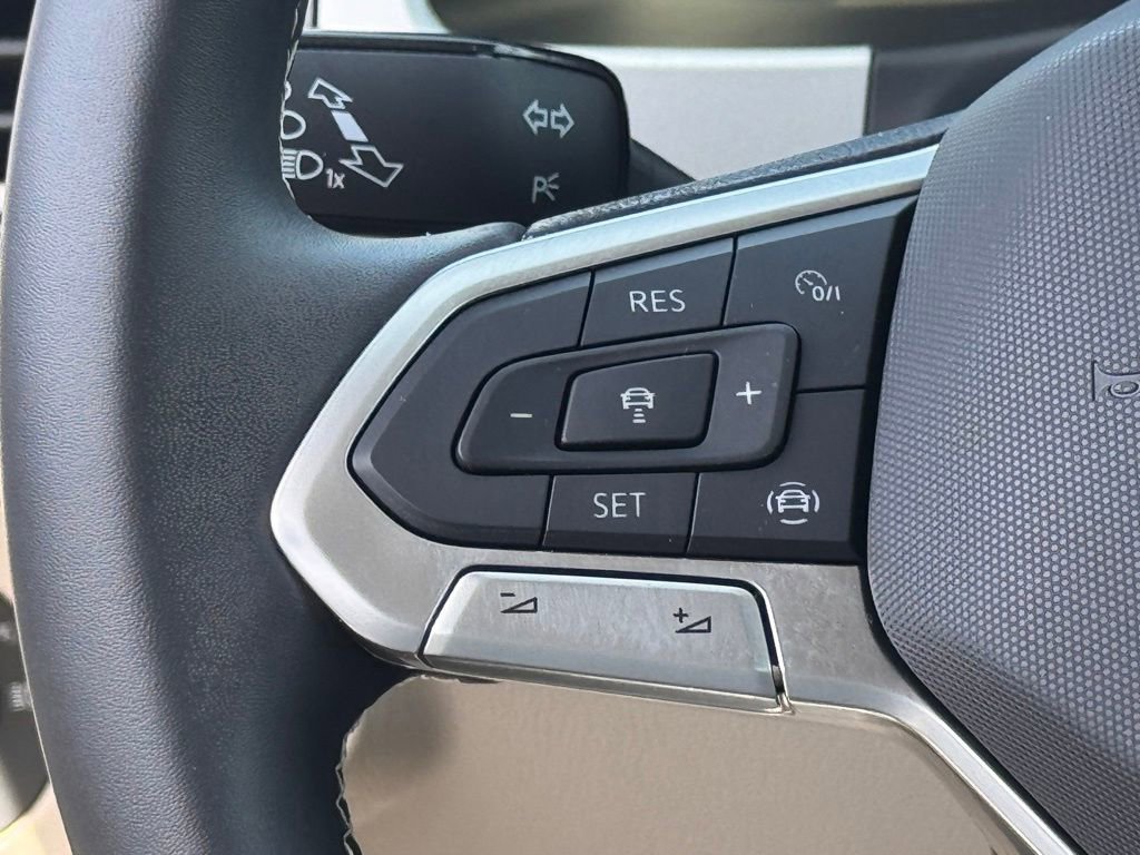 Used 2022 Volkswagen Atlas SE FWD image 23