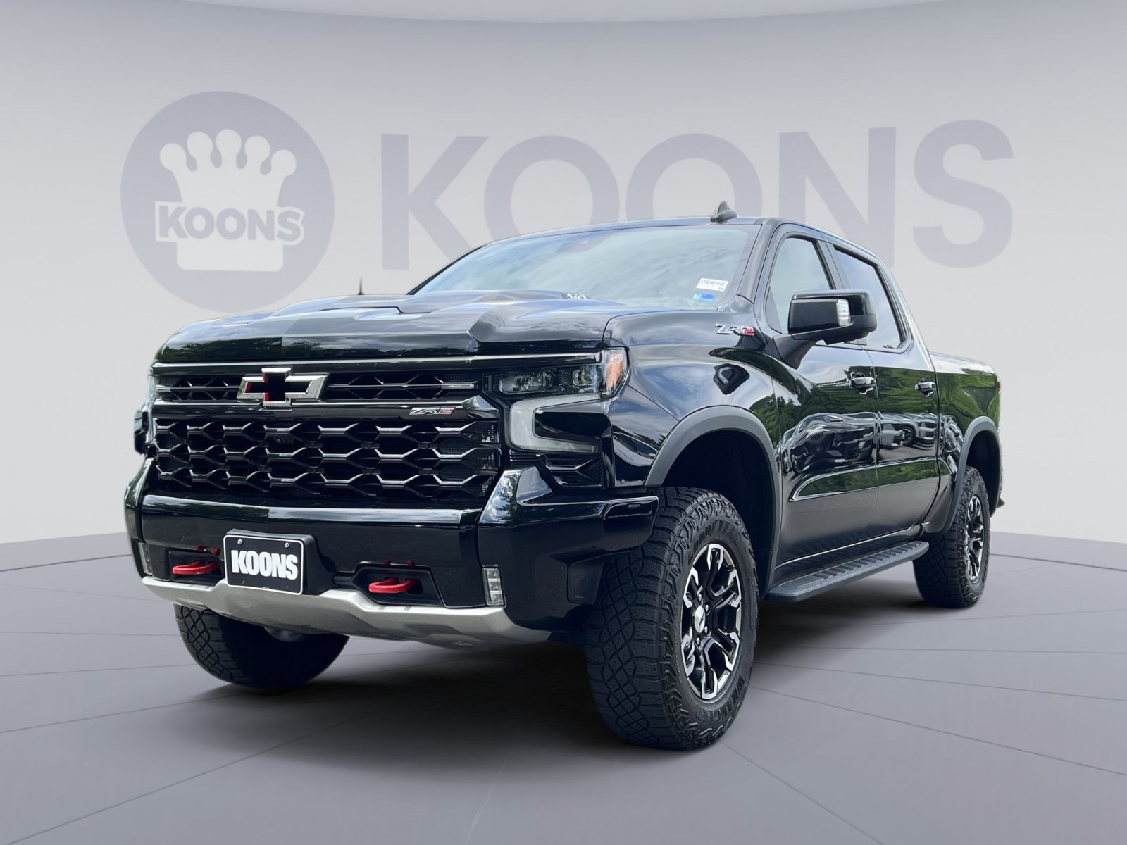 Used 2023 Chevrolet Silverado 1500 ZR2 w/ Technology Package AWD/4WD image 1