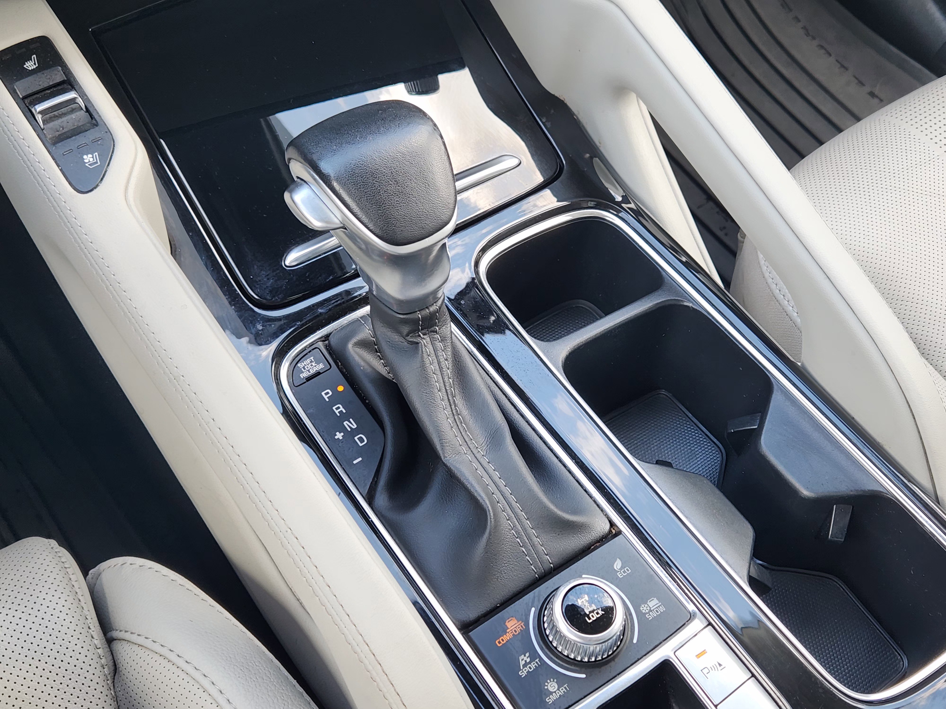 Used 2023 Kia Telluride SX AWD/4WD image 19