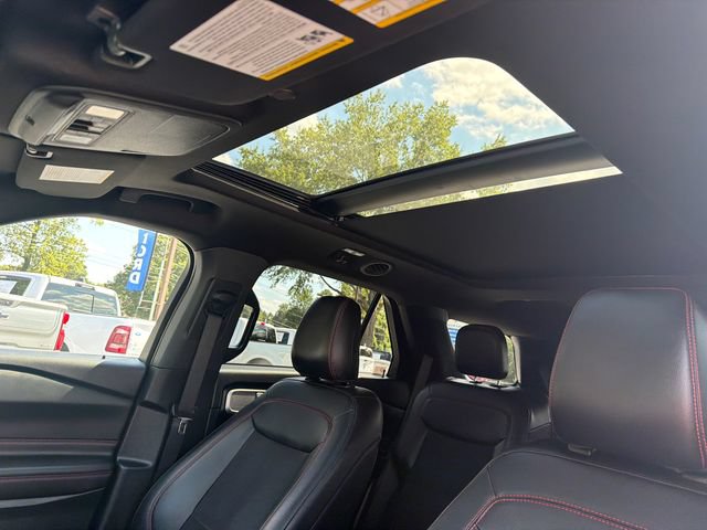 Certified 2023 Ford Explorer ST-Line w/ Class IV Trailer Tow Package AWD/4WD image 36