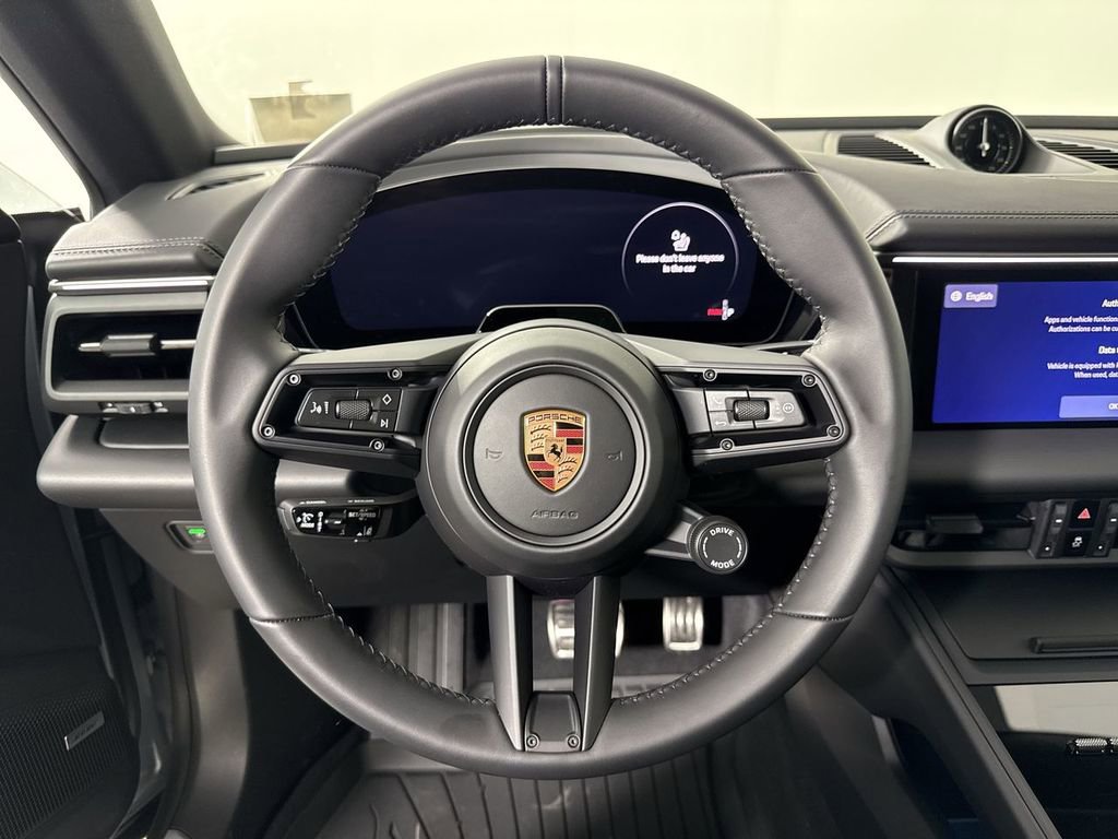 New 2026 Porsche Macan 4 Electric AWD/4WD image 37