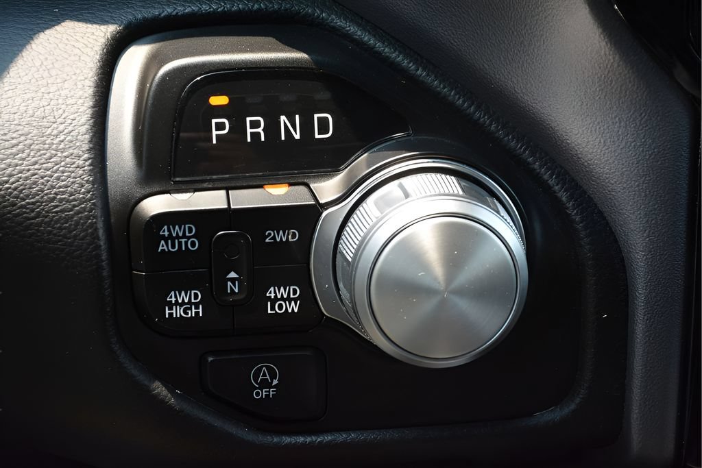 Used 2023 RAM 1500 Laramie AWD/4WD image 13