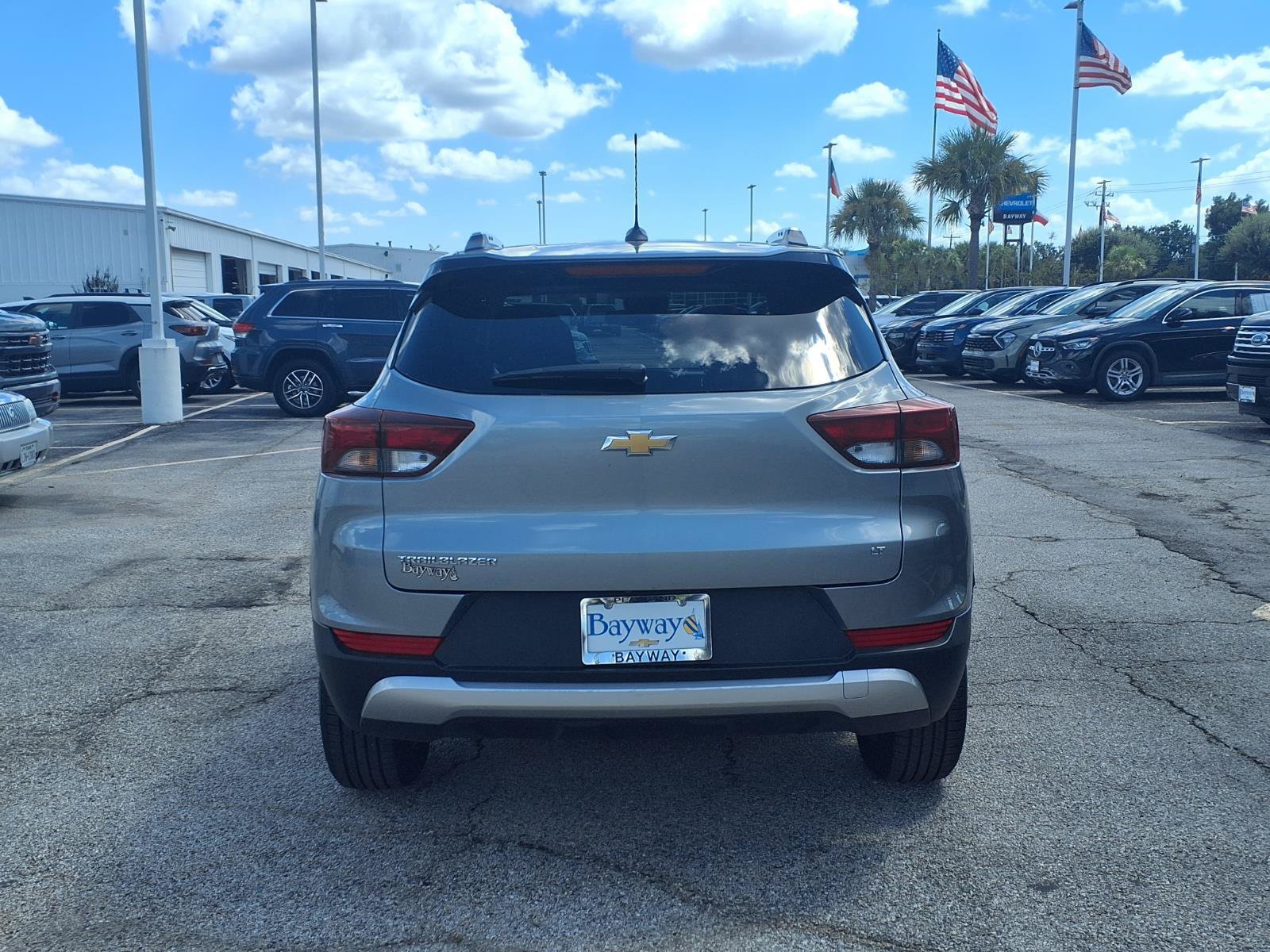 Used 2025 Chevrolet TrailBlazer LT FWD image 22