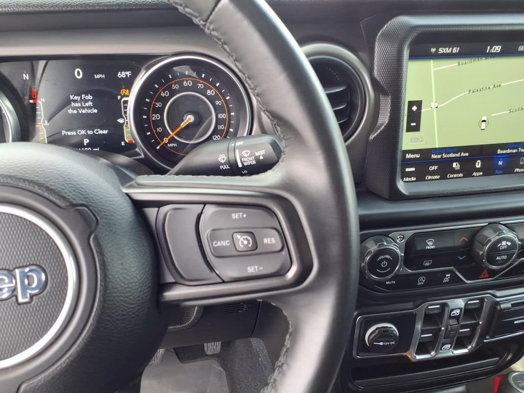 Used 2022 Jeep Gladiator Sport AWD/4WD image 29