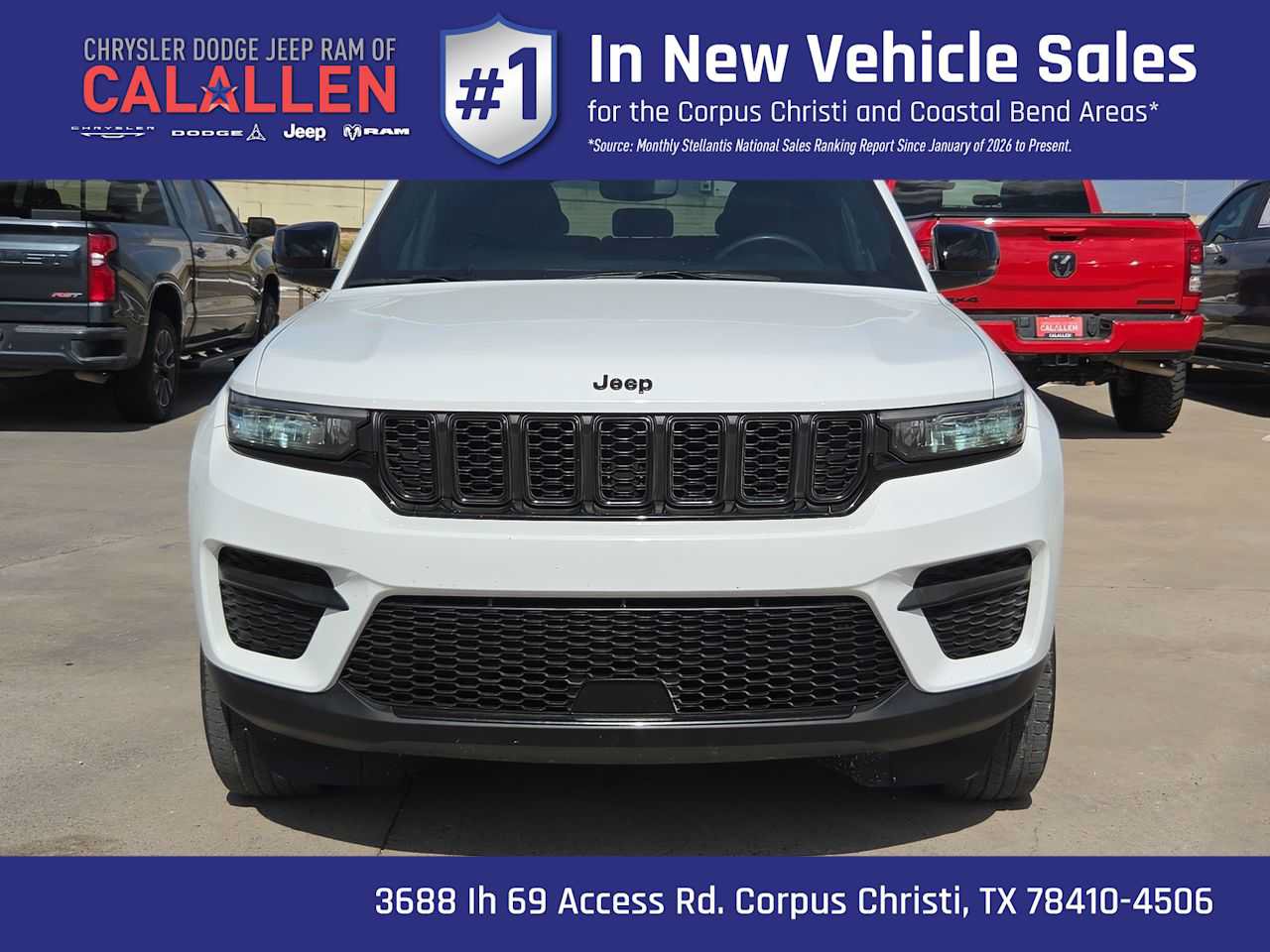 Used 2024 Jeep Grand Cherokee Altitude AWD/4WD image 14