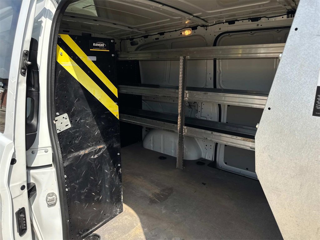 Used 2020 Mercedes-Benz Metris image 3