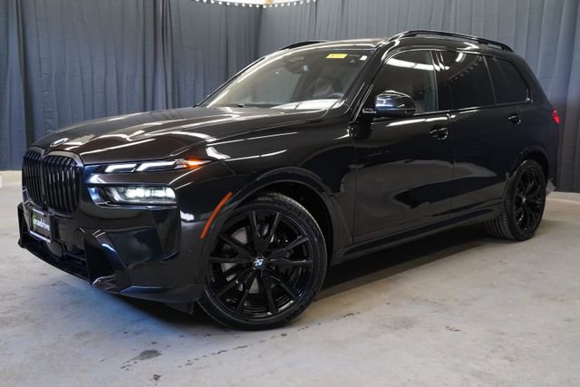 Used 2024 BMW X7 xDrive40i w/ Executive Package AWD/4WD image 1