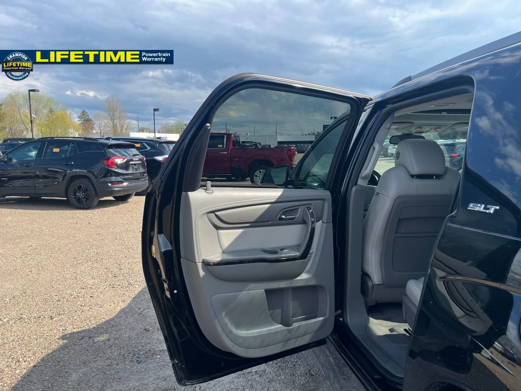 Used 2017 GMC Acadia Limited SLT AWD/4WD image 30