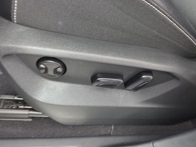 Used 2024 Volkswagen Atlas SE image 23