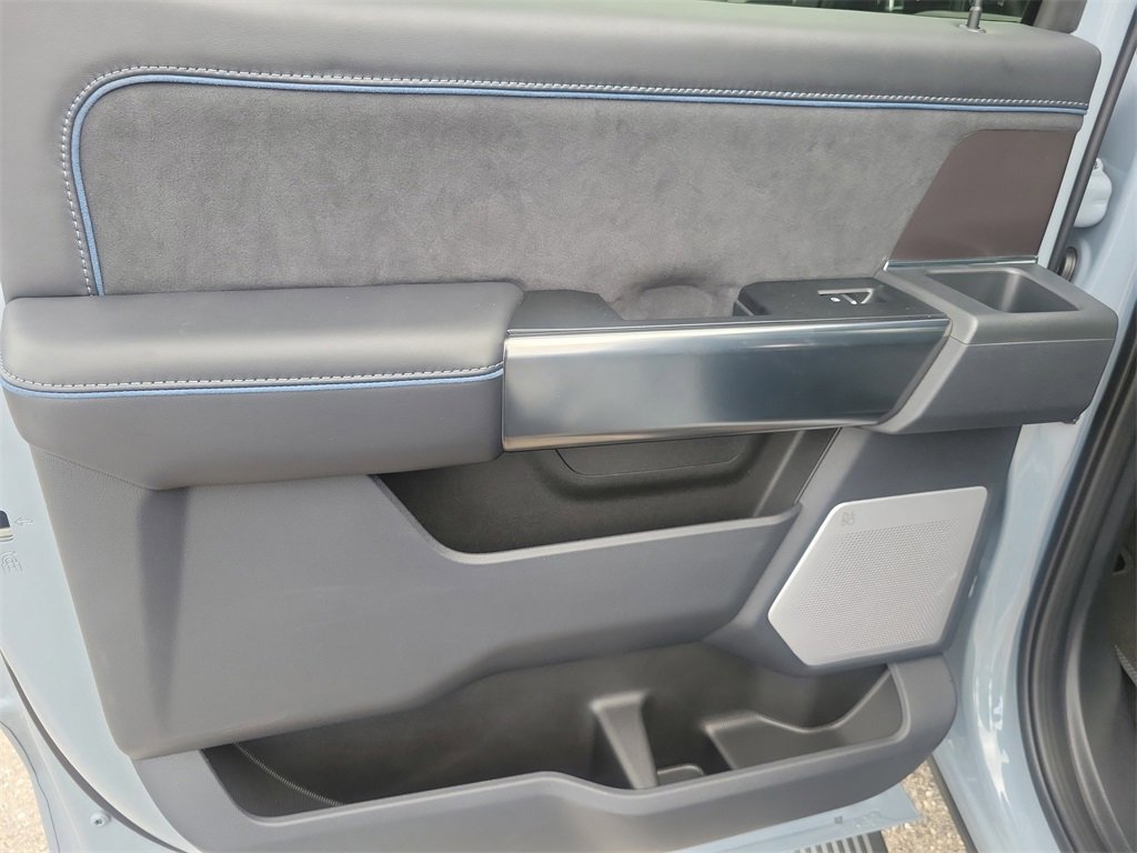 New 2026 Ford F350 4x4 Crew Cab Super Duty image 17