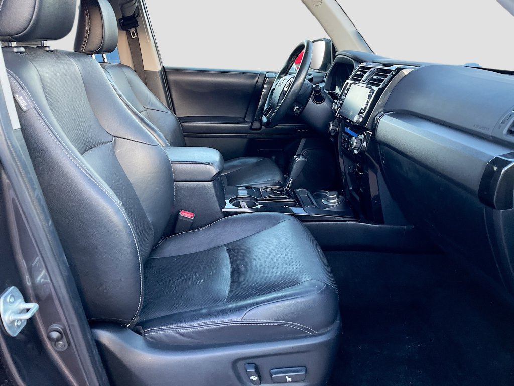 Used 2021 Toyota 4Runner Nightshade AWD/4WD image 27