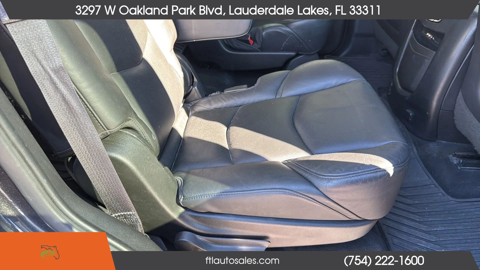 Used 2015 Cadillac Escalade Premium RWD image 47