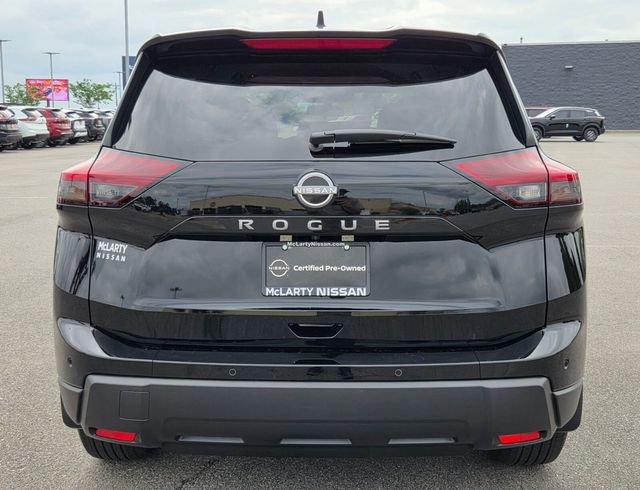 Used 2026 Nissan Rogue S FWD image 7