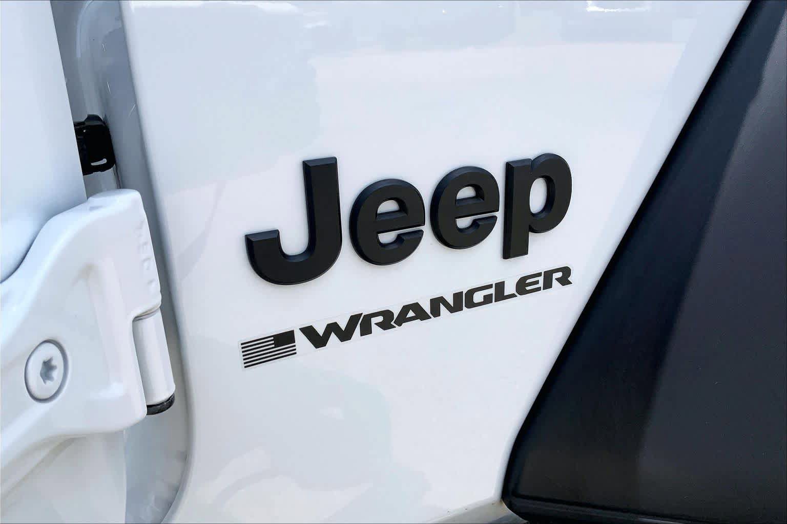 Used 2024 Jeep Wrangler Sport AWD/4WD image 30