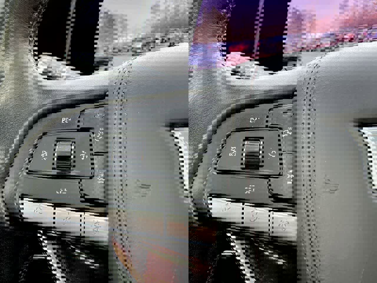 Used 2023 Cadillac Escalade Sport Platinum w/ Heavy-Duty Trailer Package image 27