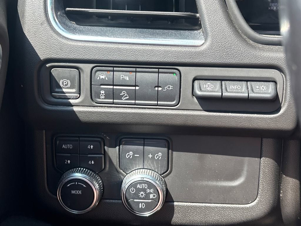 Used 2021 GMC Yukon XL AT4 w/ Rear Media and Nav Package image 26