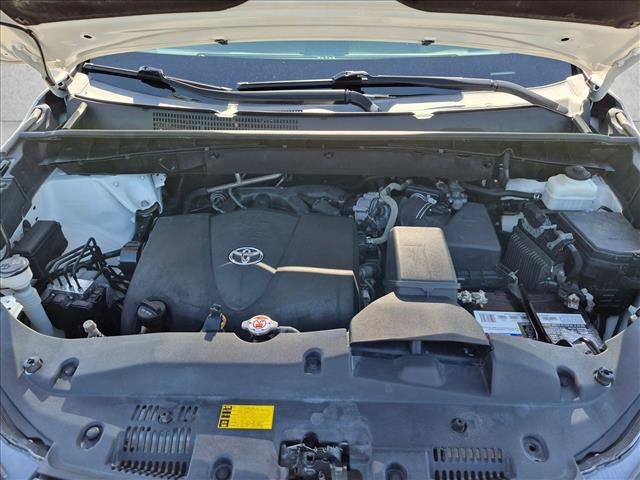 Used 2019 Toyota Highlander Limited FWD image 22