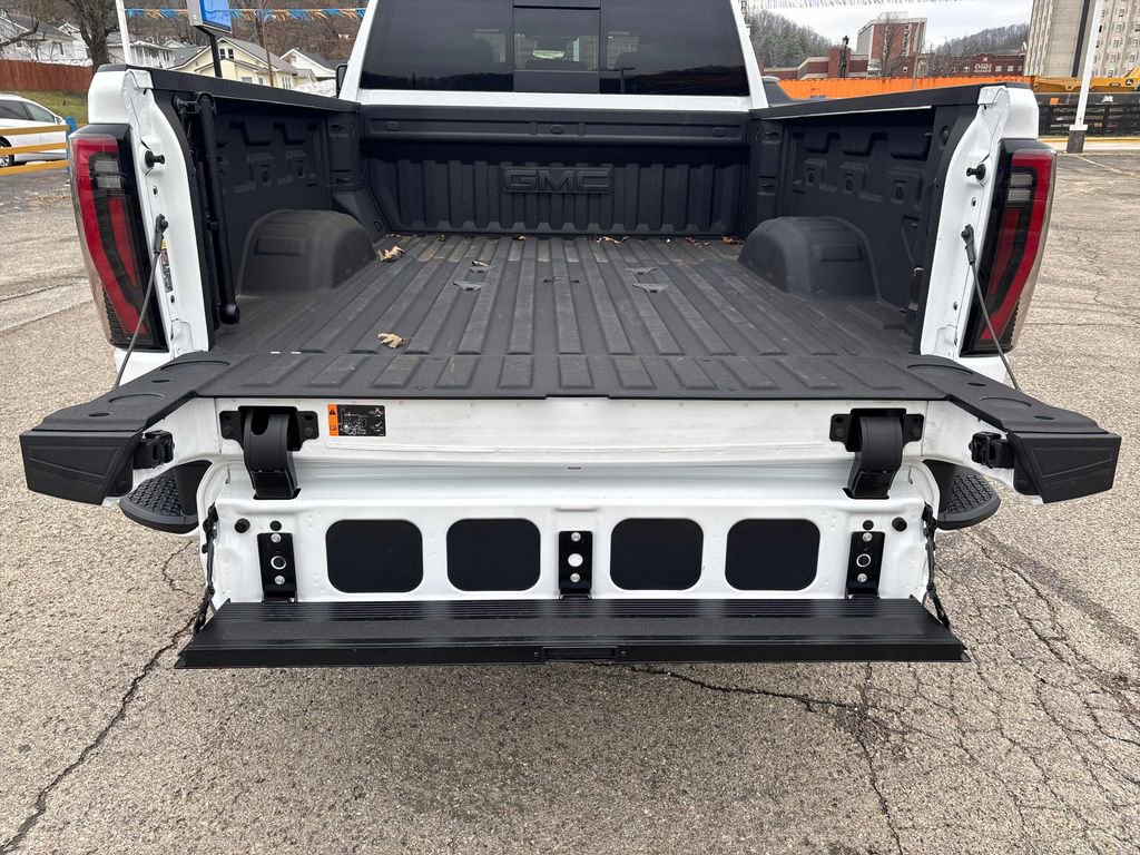 Used 2025 GMC Sierra 2500 AT4 w/ AT4 Premium Plus Package image 35