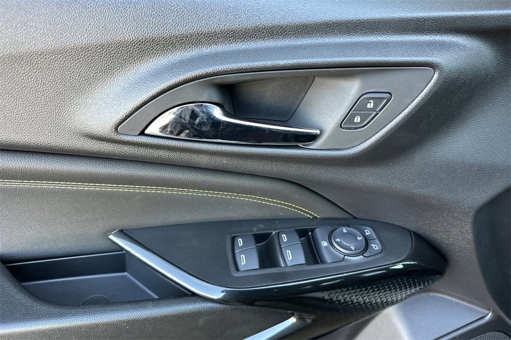 New 2026 Chevrolet Trax ACTIV w/ Sunroof Package image 12