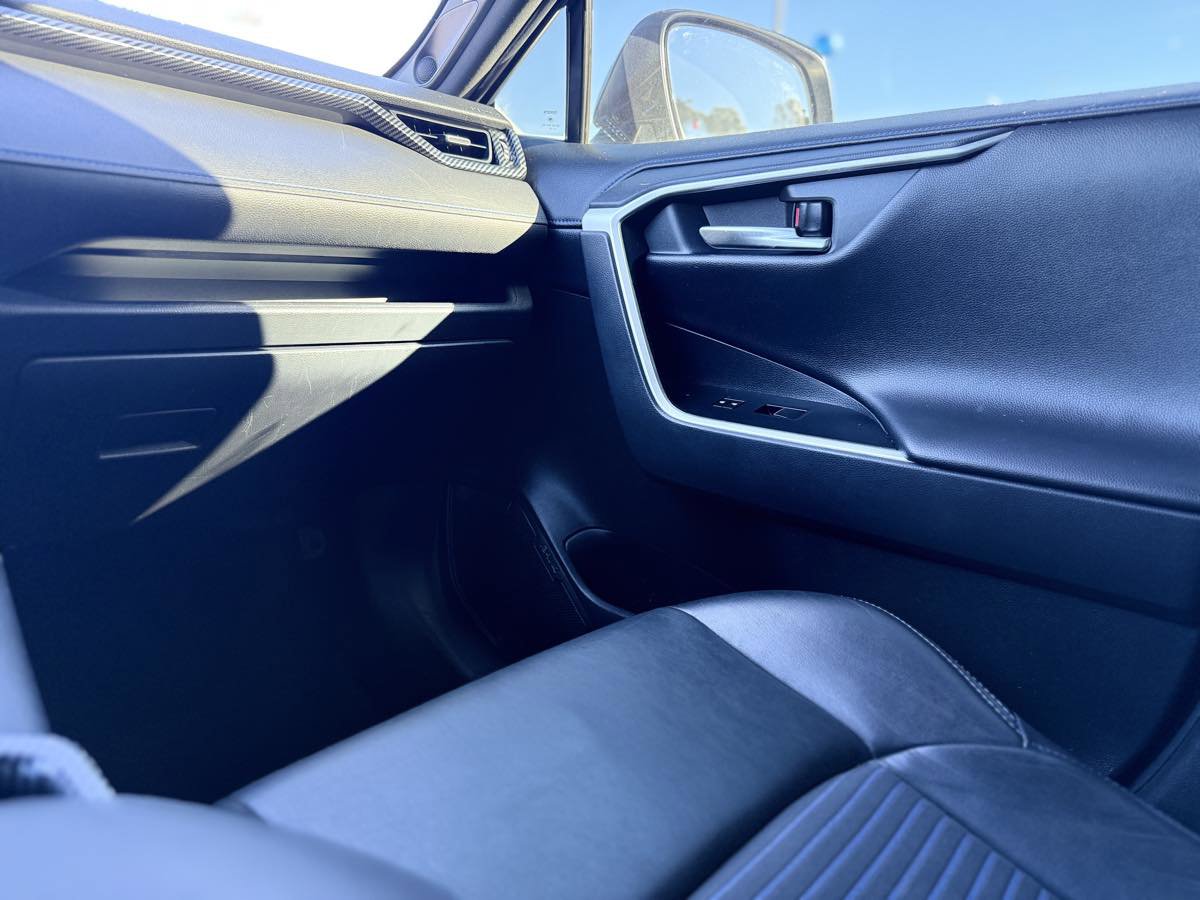 Used 2019 Toyota RAV4 XSE image 21