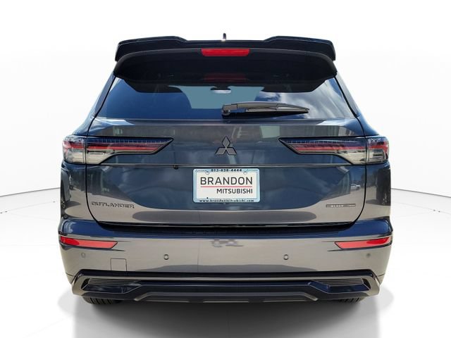 New 2026 Mitsubishi Outlander SEL Black Edition FWD image 6