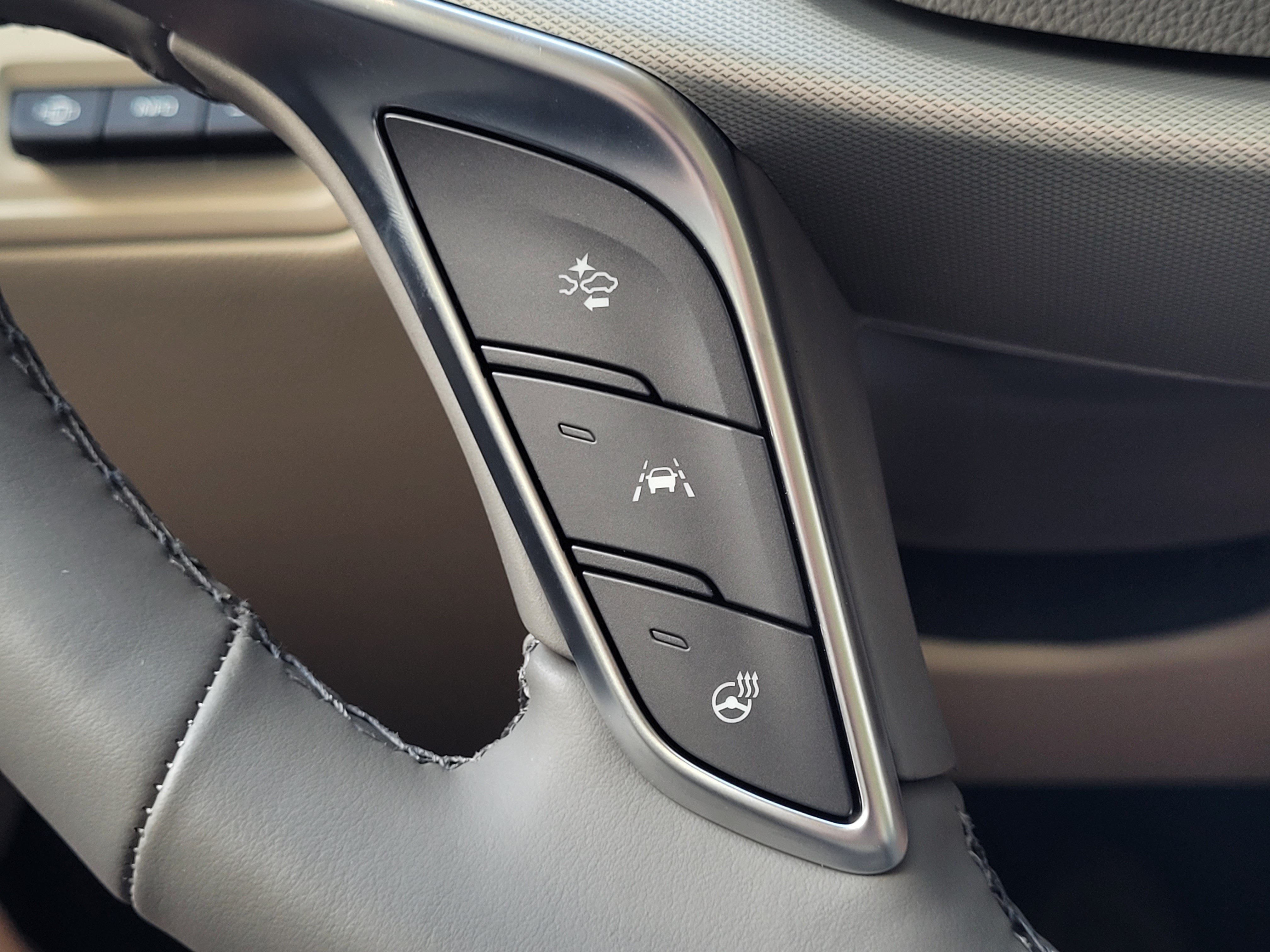 New 2026 Cadillac XT5 Premium Luxury w/ Driver Assist Package FWD image 19