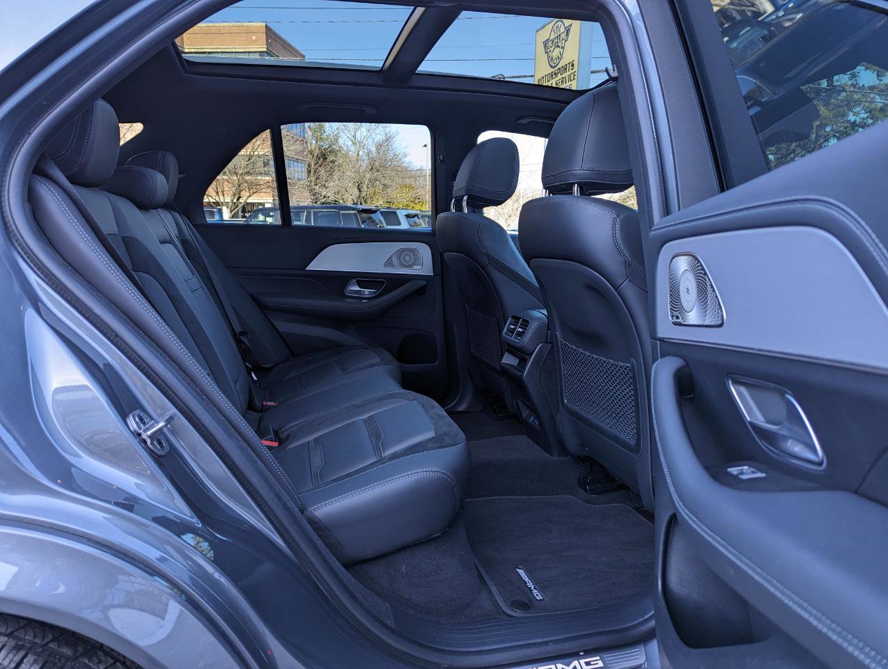 Used 2024 Mercedes-Benz GLE 53 AMG 4MATIC image 38