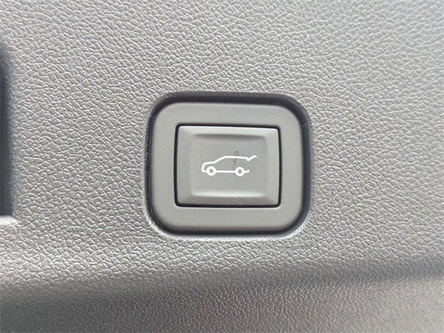 New 2026 Chevrolet Traverse LT w/ Driver Confidence Package image 33