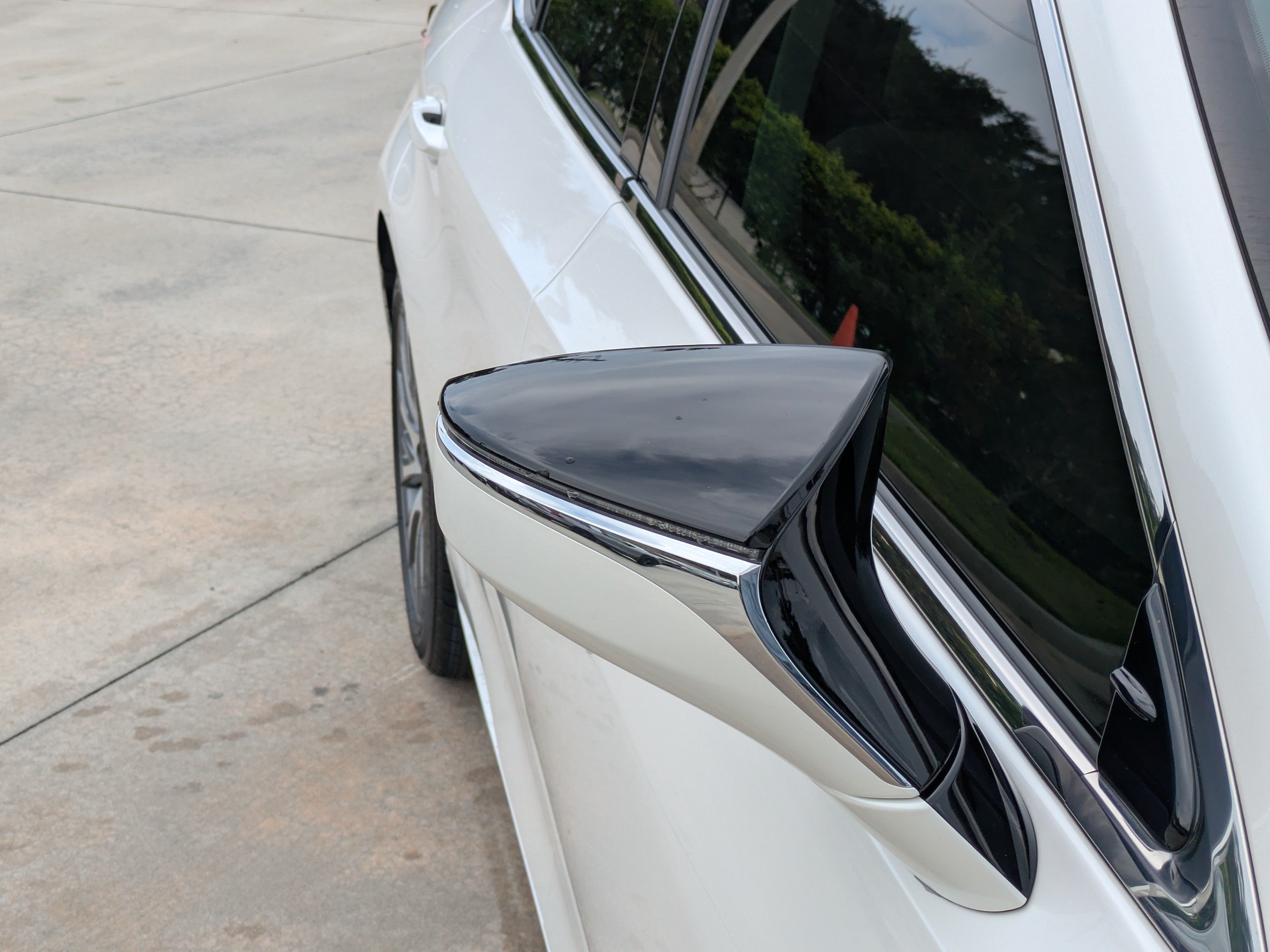 Used 2019 Lexus ES 350 w/ Accessory Package 2 FWD image 8
