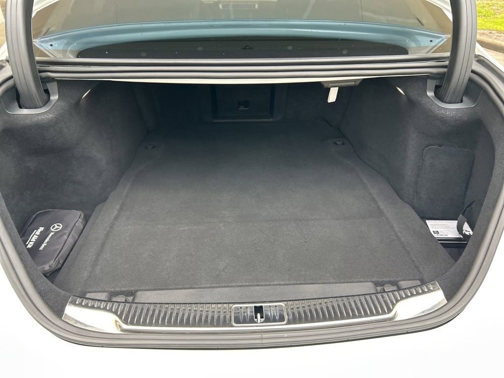 Used 2024 Mercedes-Benz S 580e 4MATIC Sedan w/ AMG Line image 45