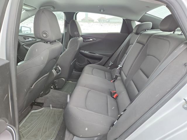 Used 2018 Chevrolet Malibu LT image 27