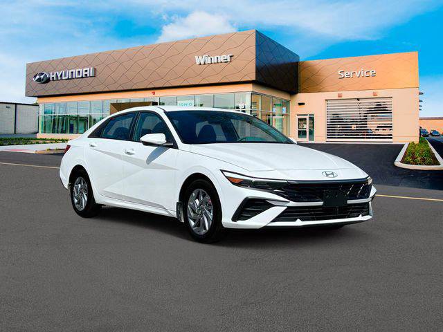 New 2025 Hyundai Elantra Blue FWD image 11