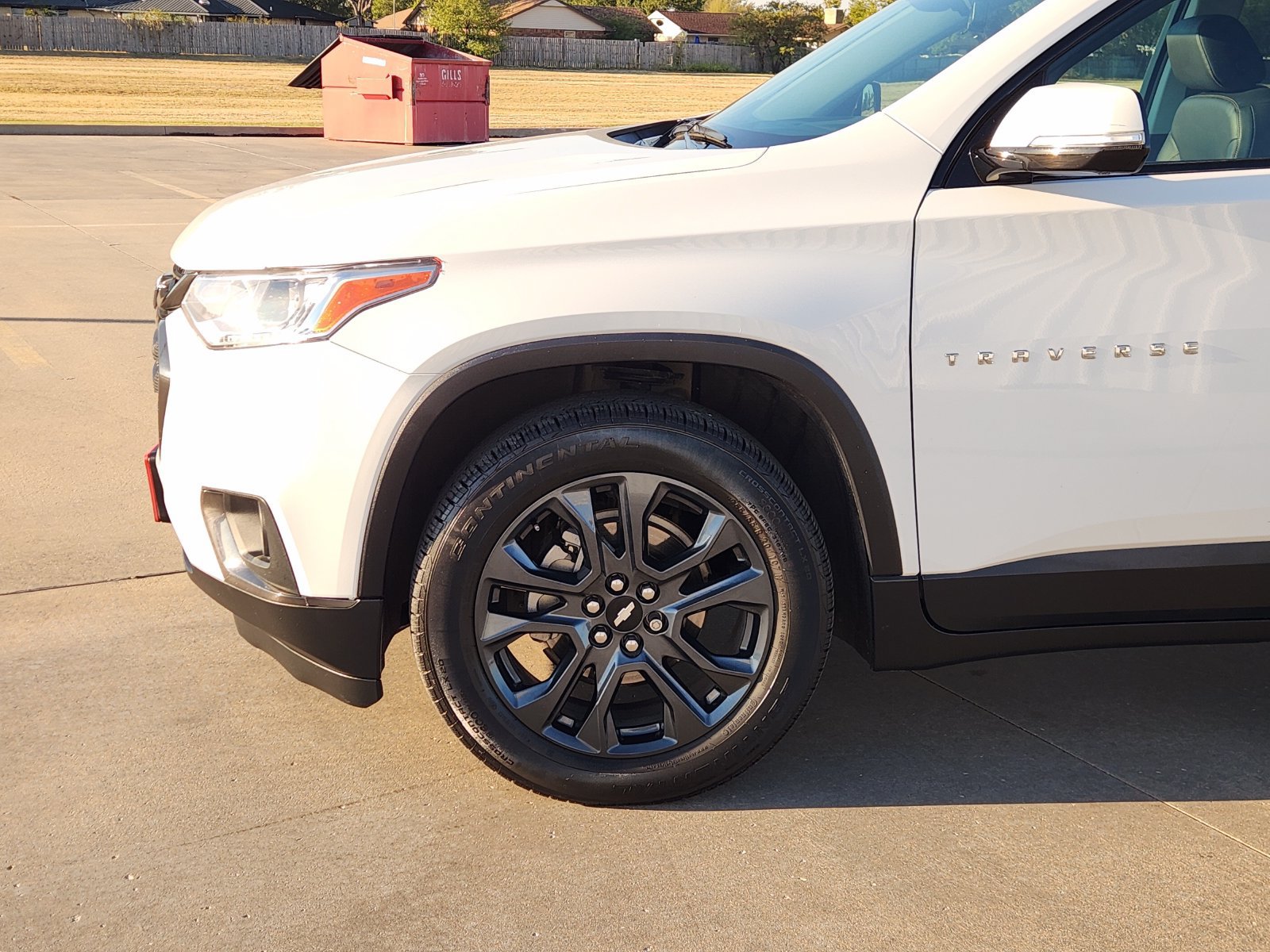 Used 2020 Chevrolet Traverse RS w/ LPO, Floor Liner Package FWD image 9
