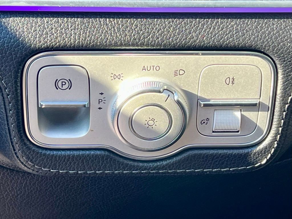 Certified 2023 Mercedes-Benz GLS 450 4MATIC image 35