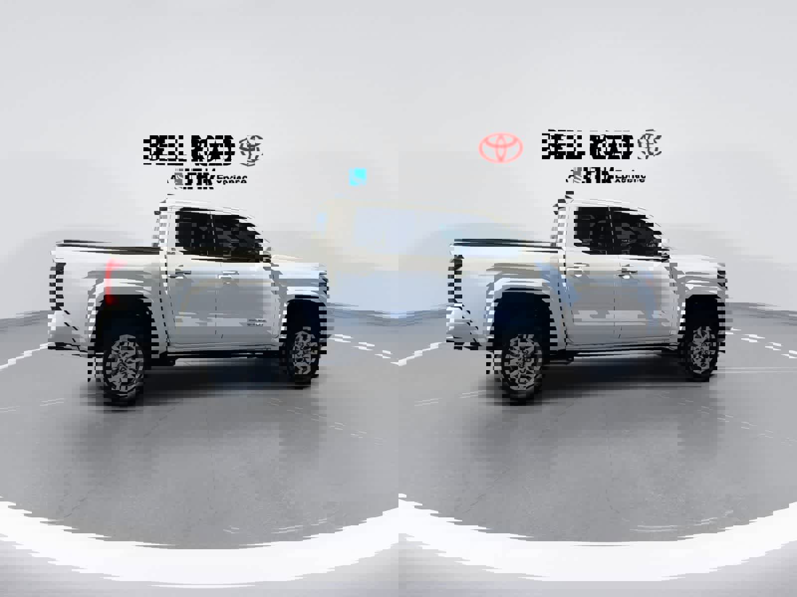 Used 2024 Toyota Tacoma SR5 image 10