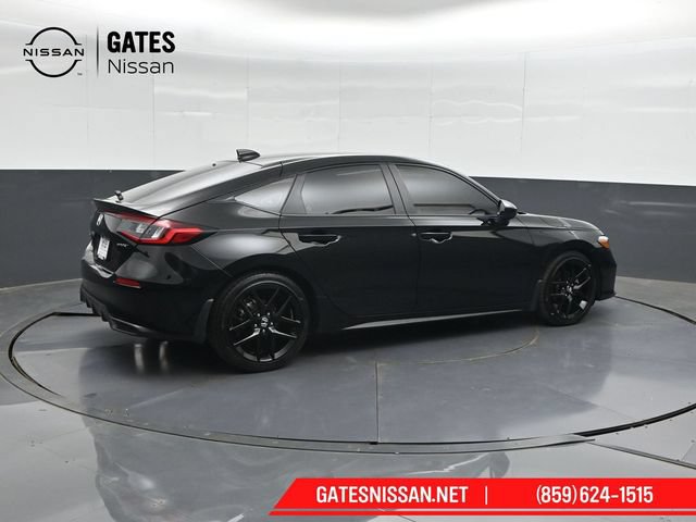 Used 2025 Honda Civic Sport image 2