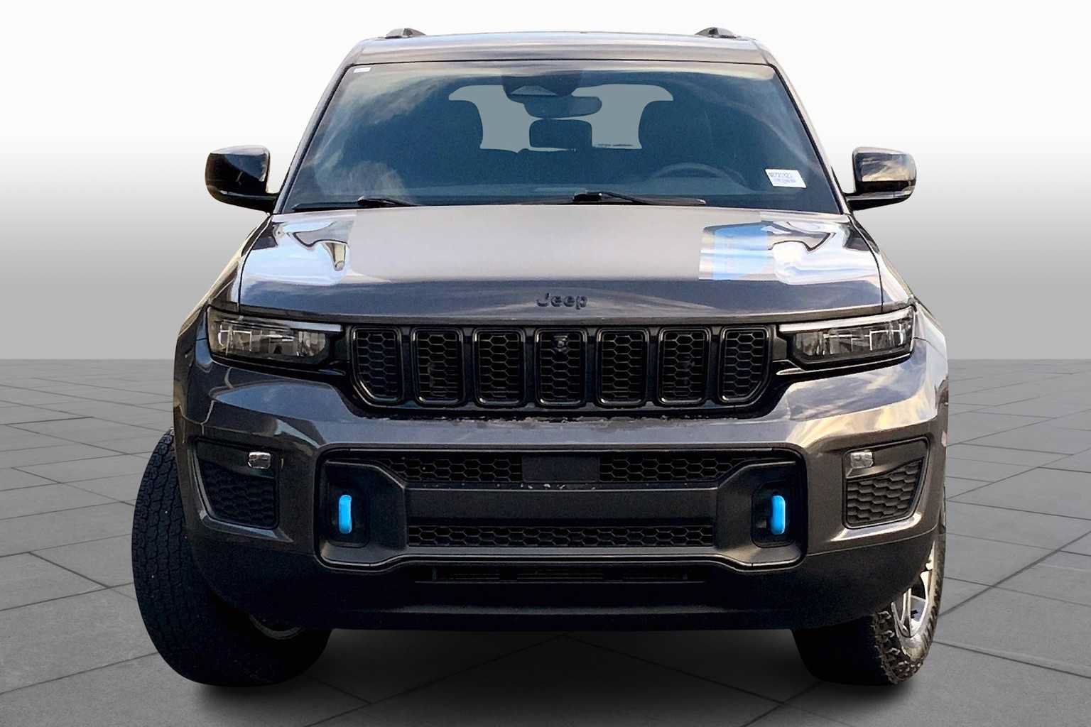 Used 2022 Jeep Grand Cherokee Trailhawk AWD/4WD image 6