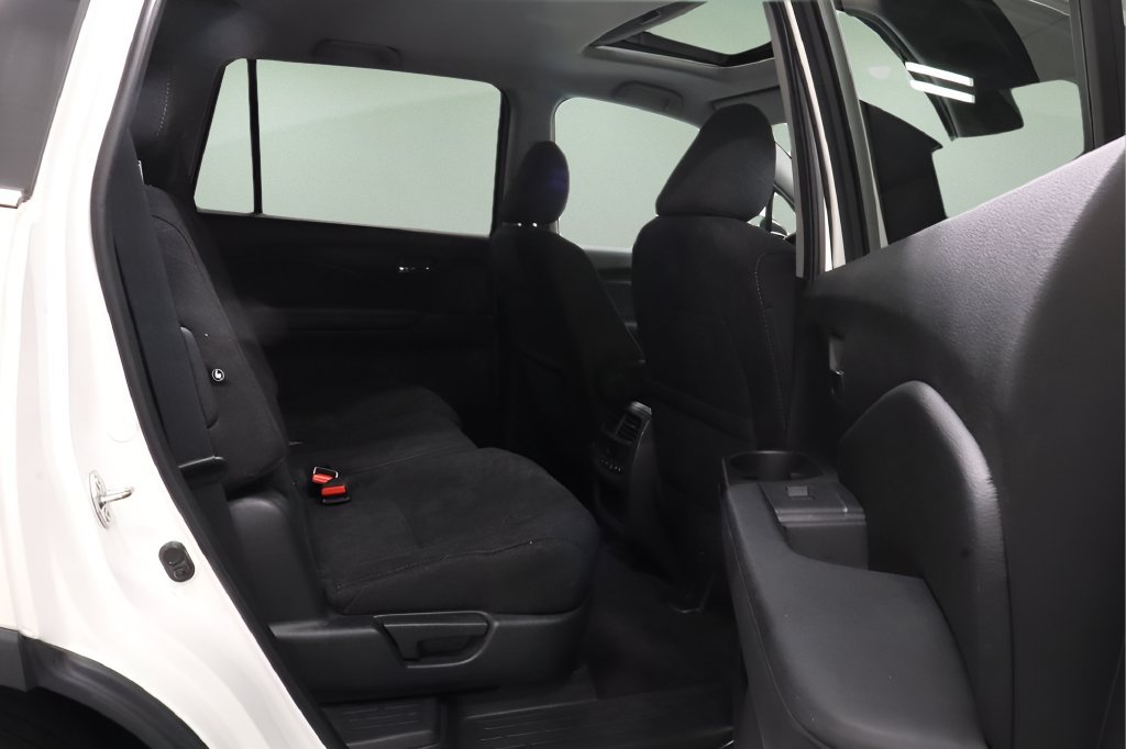 Used 2019 Honda Pilot EX image 16
