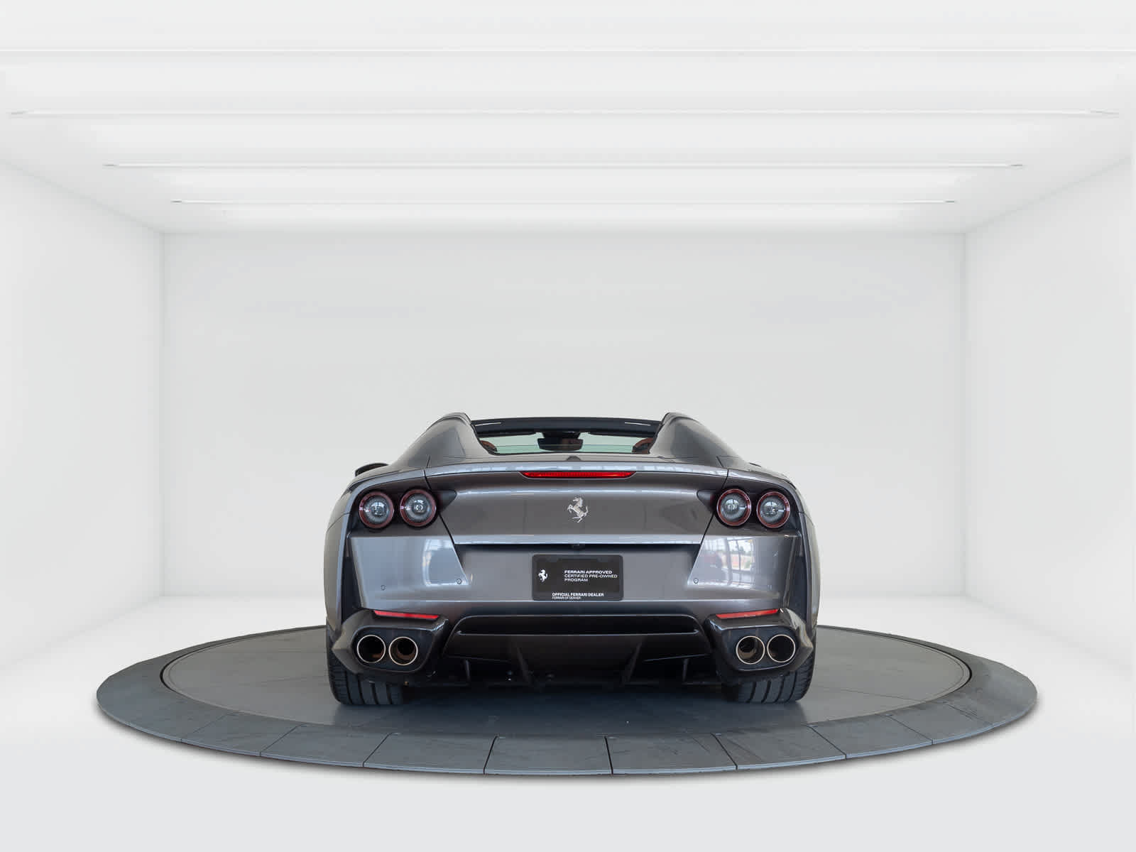 Used 2022 Ferrari 812 GTS RWD image 4