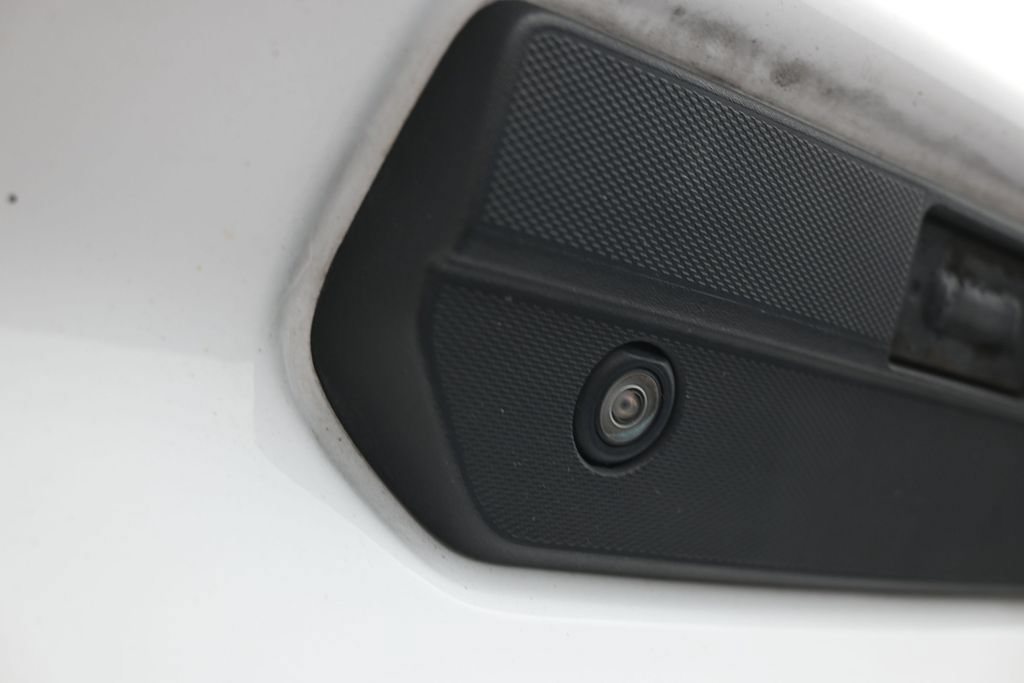 Used 2022 Chevrolet Silverado 1500 Custom RWD image 31