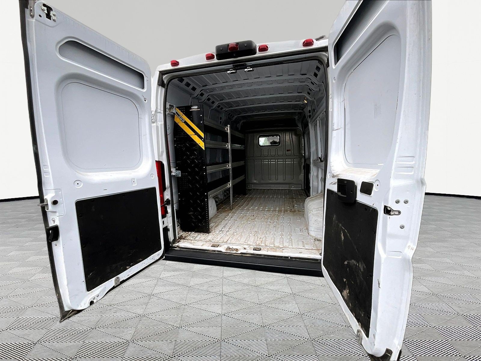 Used 2024 RAM ProMaster 2500 FWD image 19