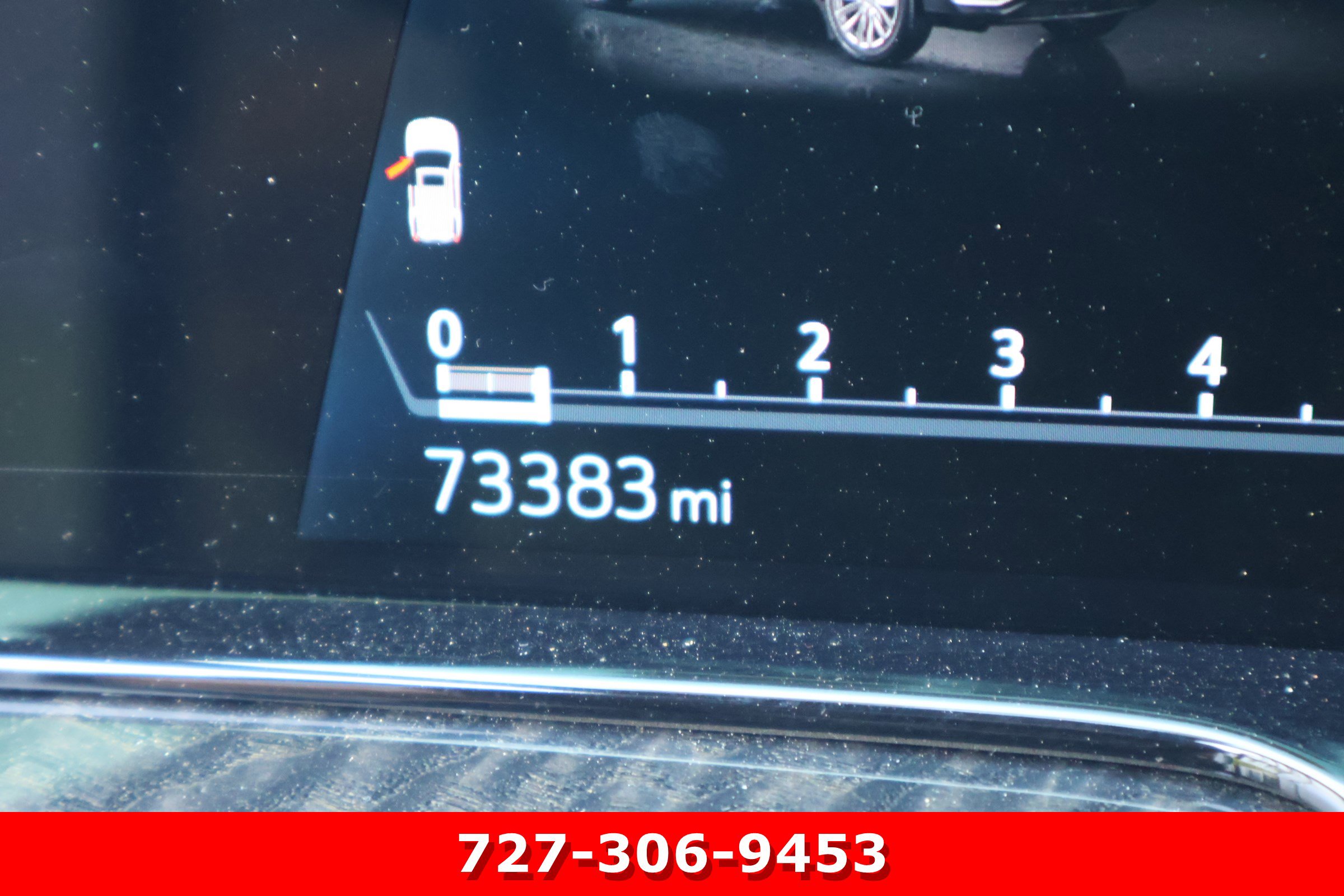 Used 2021 Cadillac Escalade Premium Luxury RWD image 26
