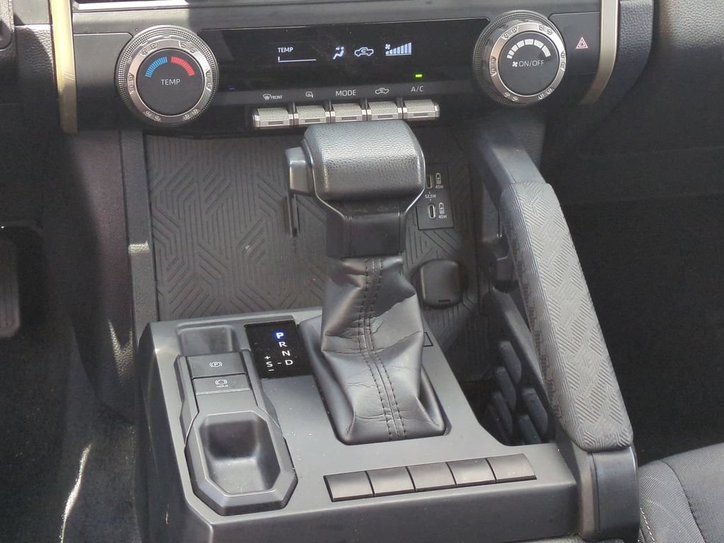 Used 2025 Toyota Tacoma SR w/ SR Upgrade Package RWD image 21