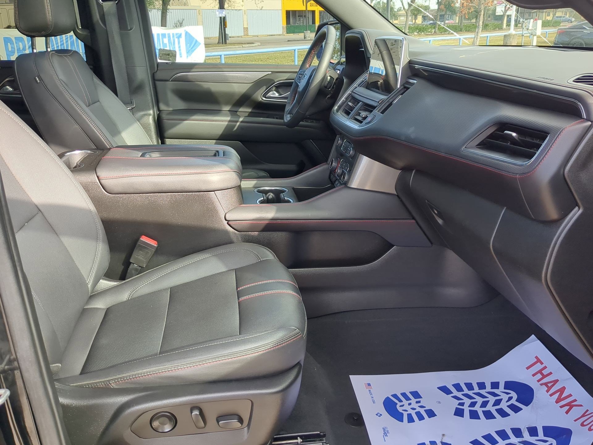 Used 2022 Chevrolet Tahoe RST w/ Luxury Package image 32