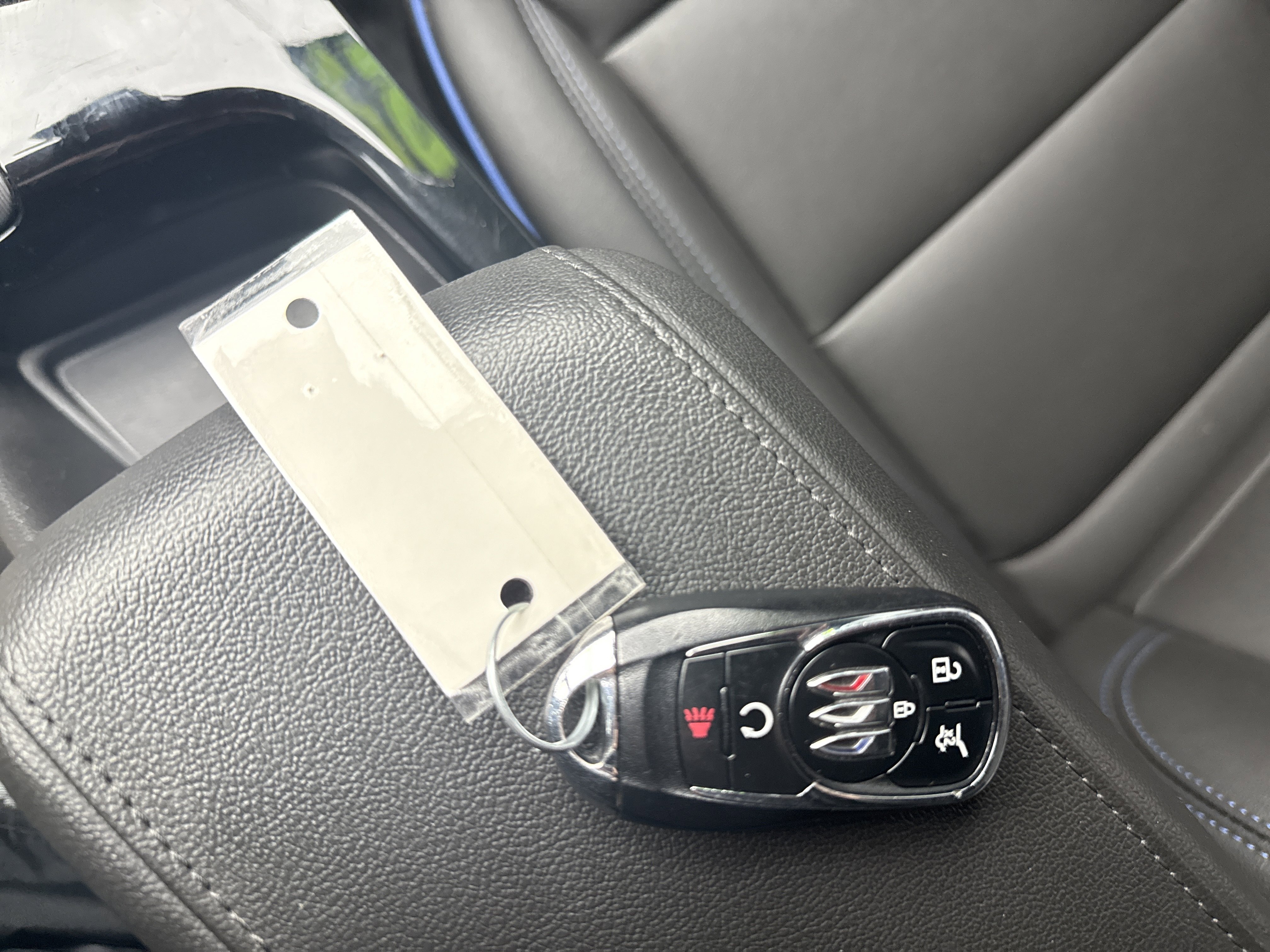 Used 2025 Buick Envista Sport Touring w/ Convenience I Package image 32